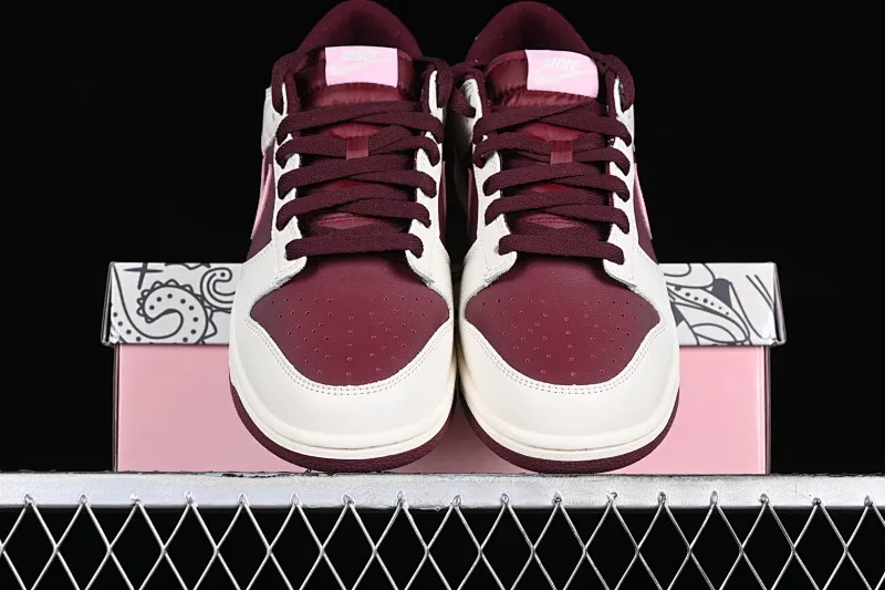 All Categories Nk SB Dunk Series Nk SB Dunk Low Low-top sneakers Nk Dunk Low Burgundy Valentine's Day SB low-top sports and leisure sneakers DR9705-100